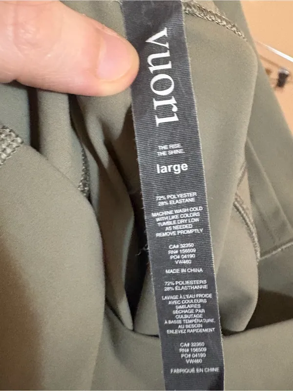 Vuori High Rise Colorblock Studio Leggings in Oregano Olive - Image 4