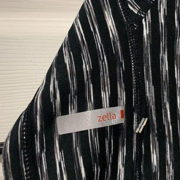 Zetta zip up jacket size large Black - Image 6