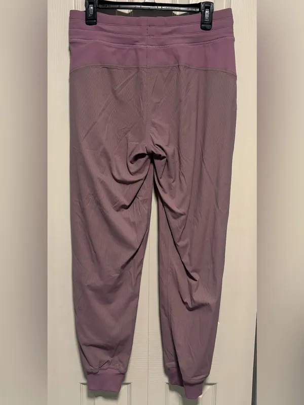 Lululemon Dance Studio Mid-Rise Jogger Mauve Purple Full Length Size 8 - Image 5
