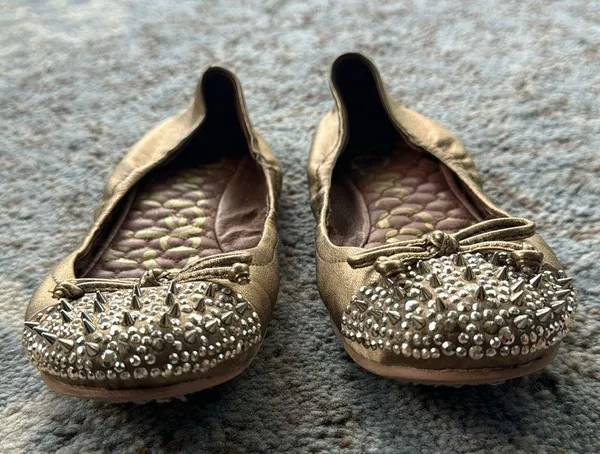 Sam Edelman Beatrix Egypt Spike Cap Toe Flats Gold 7 - Image 3