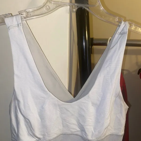 Lululemon hustle & bustle tank top clinch waist size 4 - Image 3