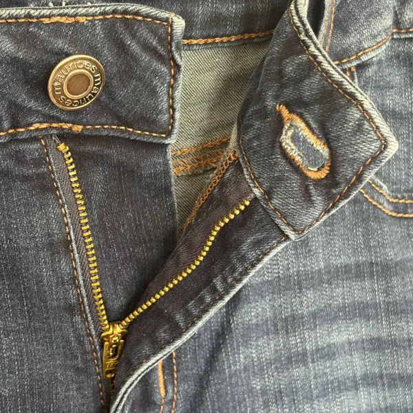 Maurices m jeans Womens 16 Short Mid Rise Dark Wash‎ Stretch Denim Blue Jeans - Image 6