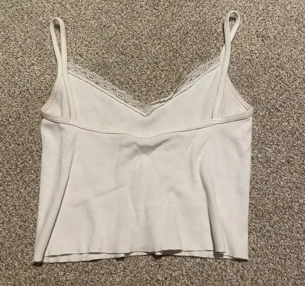 Brandy Melville White Top - Image 2