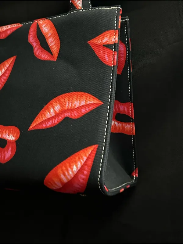 Black Molded Tote Shoulder Hand Bag with Red Lip & Rhinestone Print - Image 10