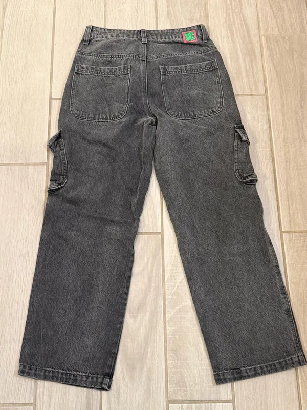 Empyre wide leg cargo jeans size 4S Black - Image 7