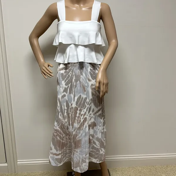Zara White Tiered Square Neck Cropped Sweater Top - Image 12