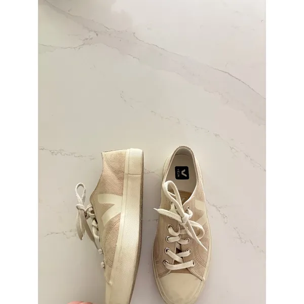 VEJA Wata II Low Canvas Pierre Sneakers in Beige Size US 10 / EU 41 - Image 4