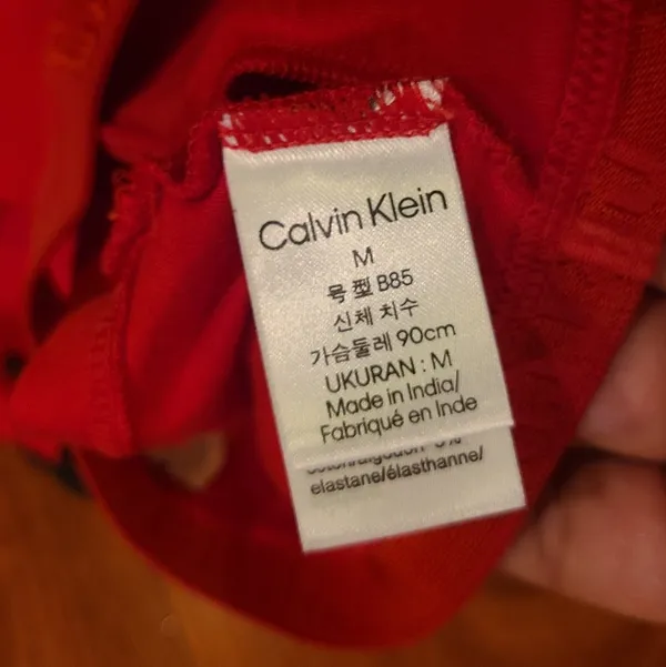 Calvin Klein Red Lightly Lined Bralette Size Medium - Image 5