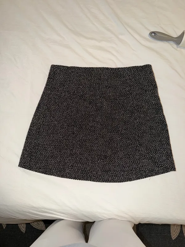 ZARA Tweed Mini Skirt - Image 4