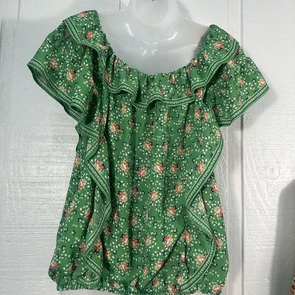 Max Studio Top Green Floral Women's Elastic Shoulder Top Size Large EUC - Image 5