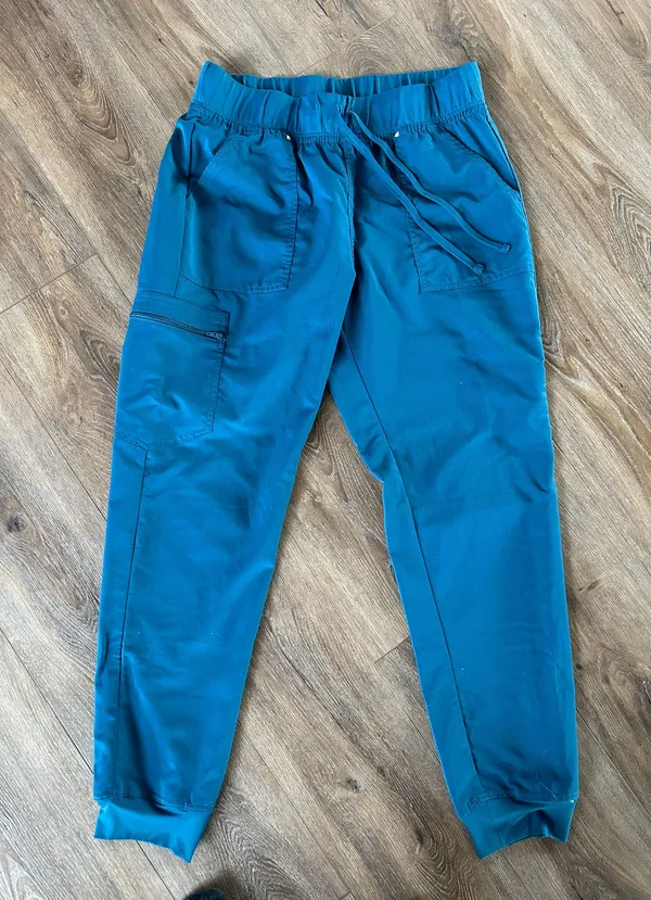 Top/Bottoms - Image 3