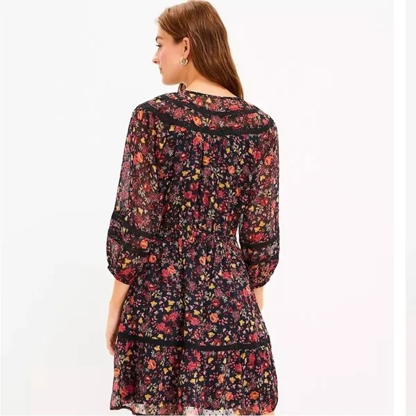 Loft Floral Clip Tiered Button‎ Puff Sleeve Fall Floral Dress Size Medium Tall - Image 2