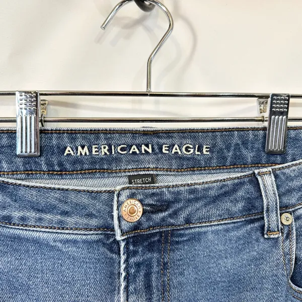 American Eagle Plus Size 18 Jeans Mom Dark Raw Distressed Blue High Rise‎ 327 - Image 2