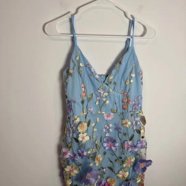 Bebe Blue Floral Flowers Sheer Sleeveless Dress - Image 3