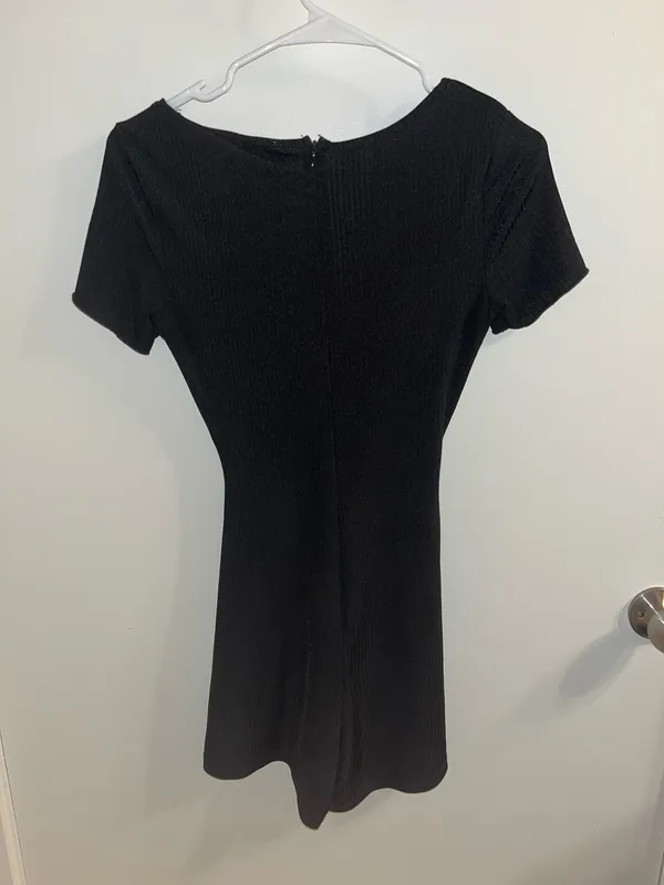 Princess Polly Black Romper - Image 4