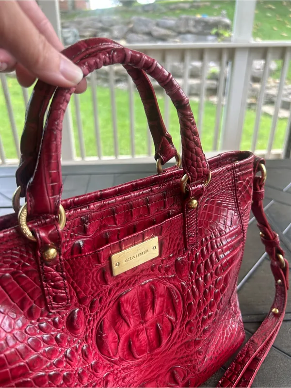 Brahmin Red Croc-Embossed Leather Tote with Removable Strap - Image 7