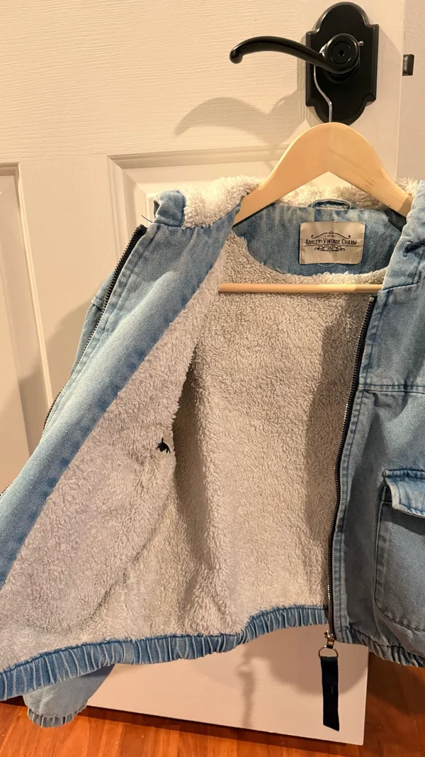 Ashley-Vintage Charm Denim jacket - Image 4
