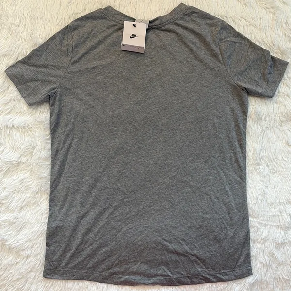 Nike Heather Gray Tee with Black Swoosh - Image 3