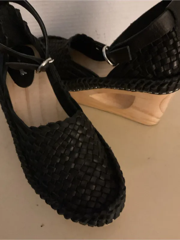 Free People women Black leather Woven Ankle-Strap Platform Wedges sandals US 8 - Image 12