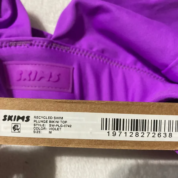 SKIMS Plunge Bikini Top M - Image 5