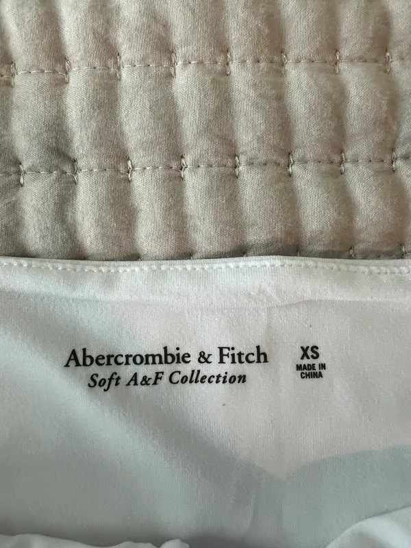 Abercrombie Crop Top - Image 2