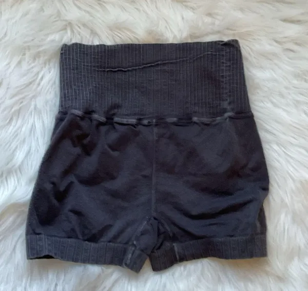 Free People NWOT Good Karma Running Shorts XS/S - Image 3