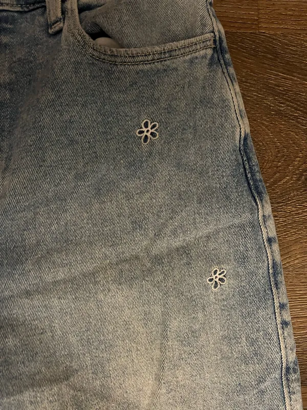 Hollister Jeans - Image 3