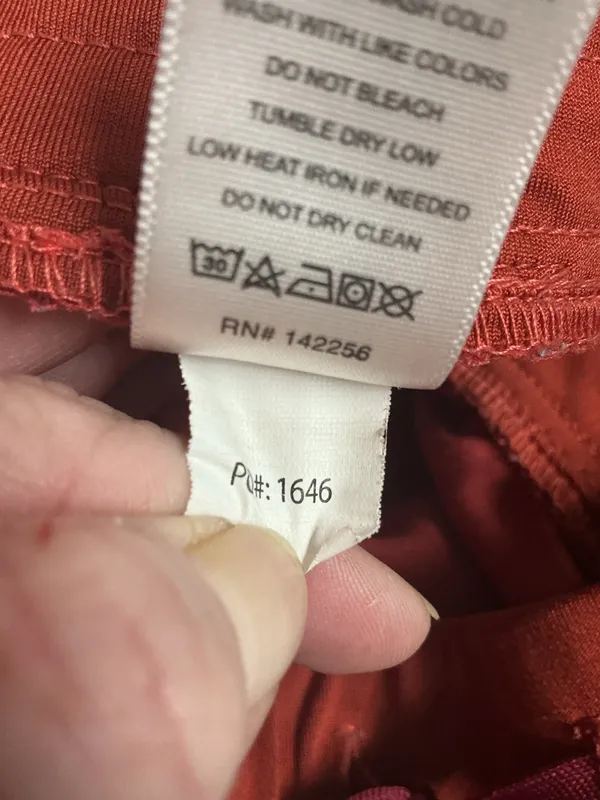 Figs discontinued clay catarina top Zamora bottoms - Image 15
