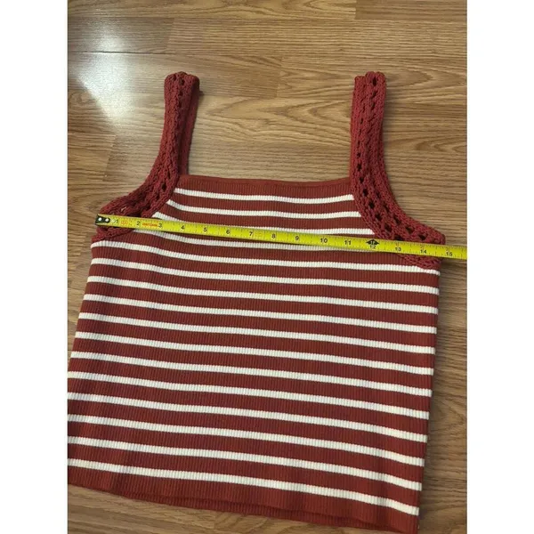 Aerie Crochet Sweater Tank Top Size Large - Image 3