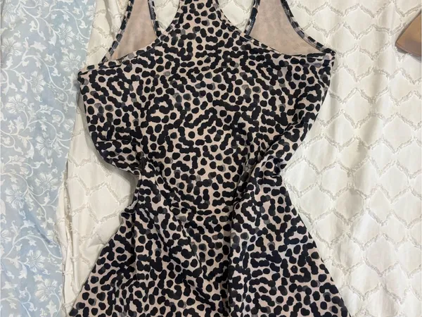 Lululemon athletic tank full length - Image 2