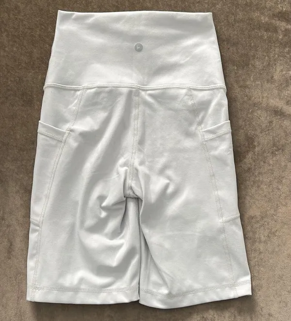 90degree by Reflex biker shorts with side pockets. Size XS. Color light gray. - Image 5