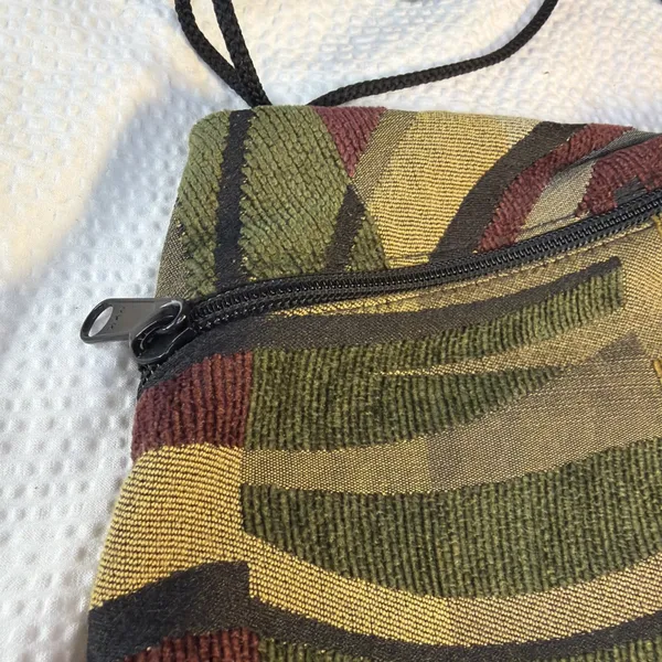 Vintage Erda Tapestry Crossbody Bag Small Boho Hippie Pouch Maine Logo - Image 2