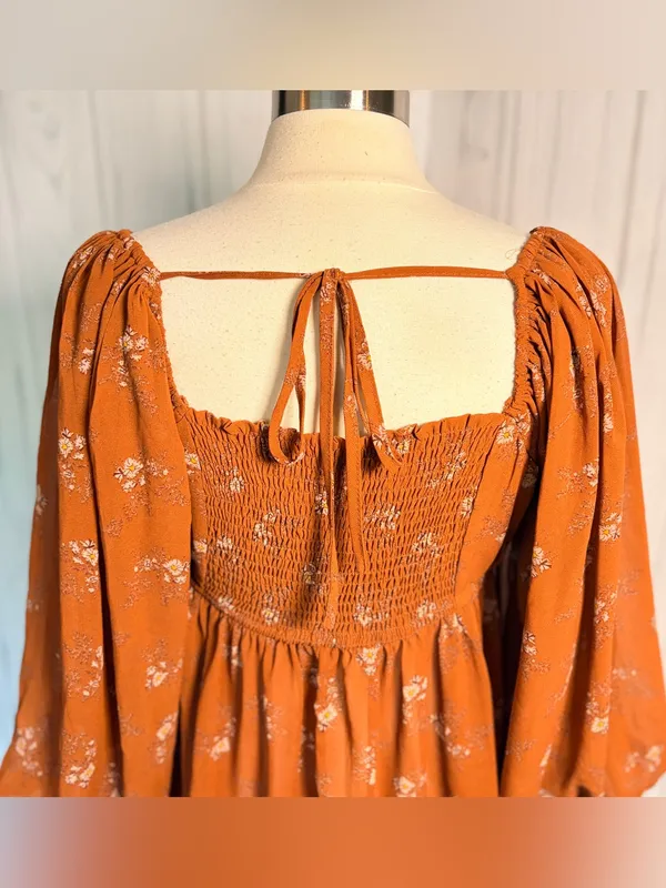 EASEL 3/4-Balloon Sleeve Floral Babydoll Style Blouse, Medium, Amber Cottagecore - Image 8
