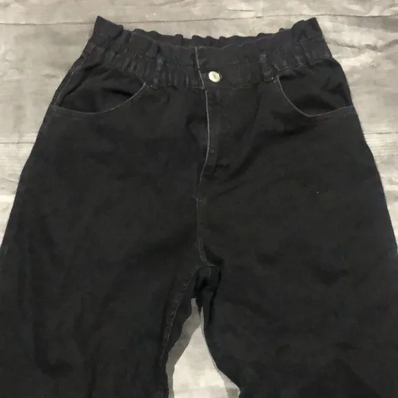 Zara black elastic waist jeans size medium - Image 2