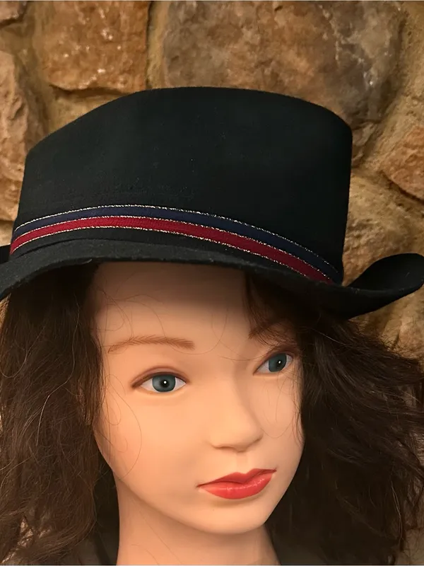 Stacy Adam’s Black Felt Fedora Hat with Decorative Band - Women/Men - Image 2