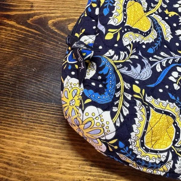 Vera Bradley Makeup‎ Bag - Image 3