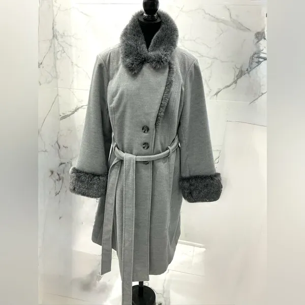 Lane Bryant Elegant PLUS SIZE coat 🌷 - Image 2