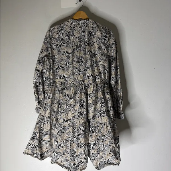 J.CREW‎ Factory Zebra Animal Prit Dress Cotton Lined Safari Fit & Flare M - Image 2