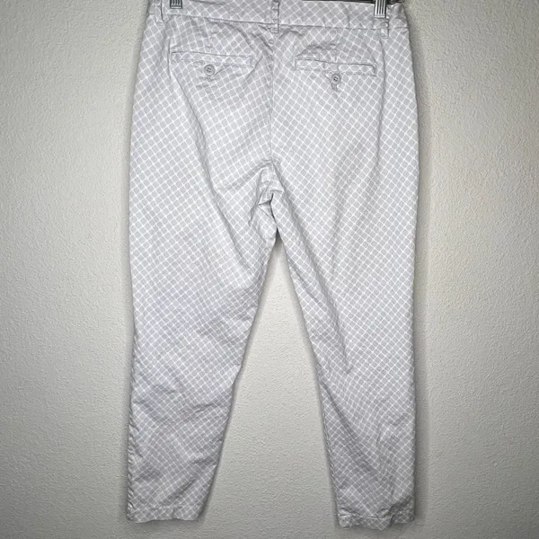 Gap Slim City Khakis‎ - Image 3