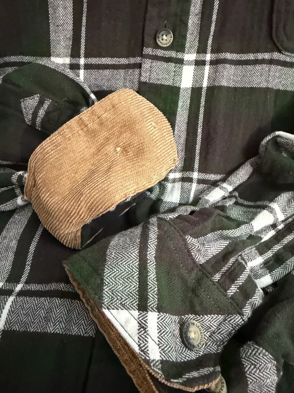 Legendary Whitetails Green and Black Plaid Flannel Button-Down Shirt - Image 3