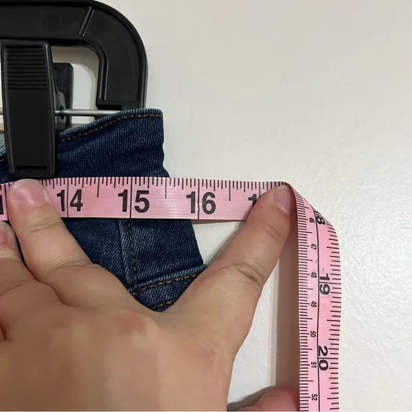 Frye and Co Women's High Rise Raw Hem Button Fly Boot Cut Jeans Size 10‎ - Image 2