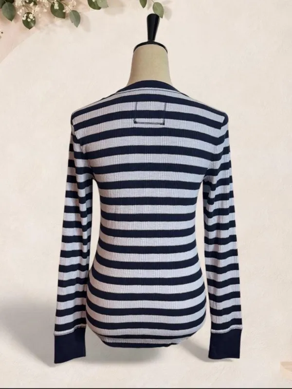 NWT Aerie Navy Striped Ribbed Long-Sleeve Top Size Medium - Image 5
