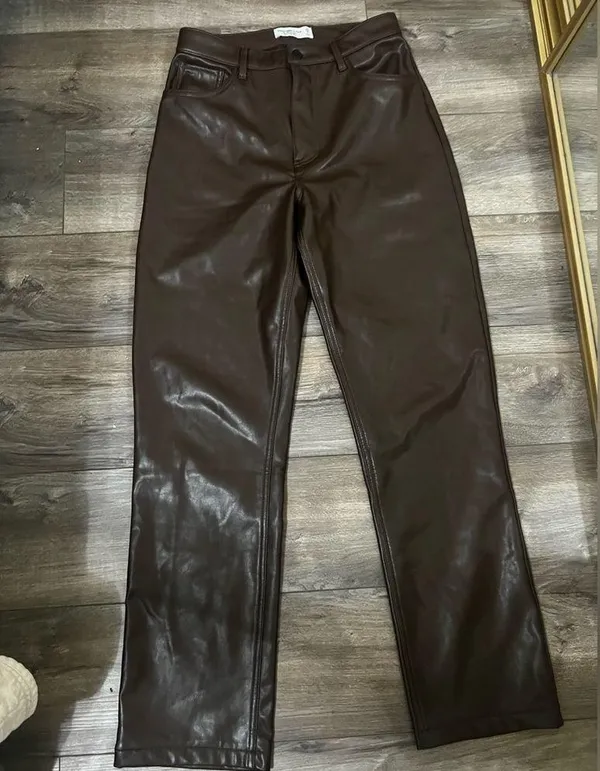 Abercrombie & Fitch Vegan Leather 90s Straight Pant size 8 - Image 2