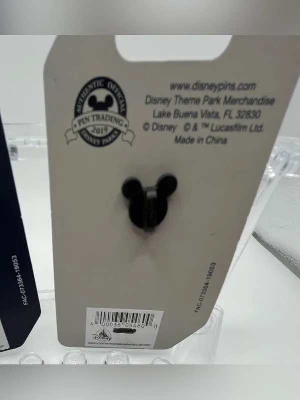 NEW Disney STAR WARS GALAXY'S EDGE Limited Passholder Millennium Falcon Pins Set - Image 6