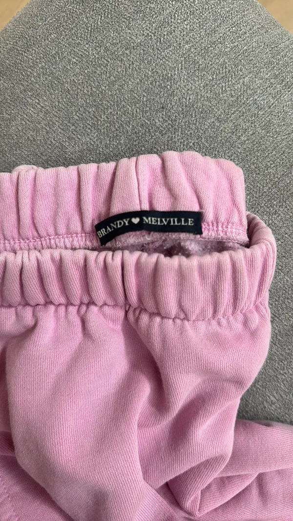 Brandy Melville Pink Sweatpants - Image 3