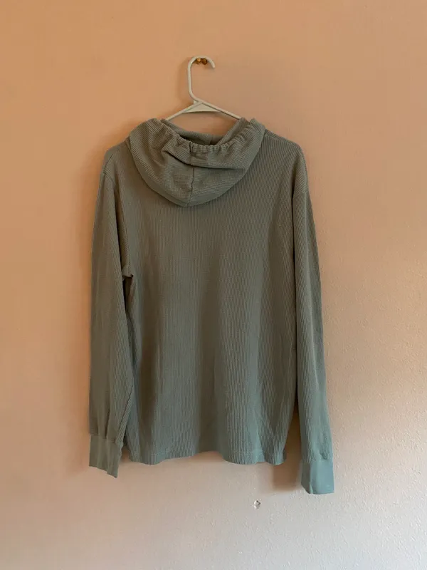 Maui and Sons Seafoam Green Sweatshirt - Image 2