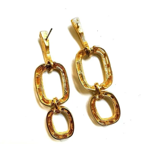 Gold tone rhinestone drop earrings - Image 4