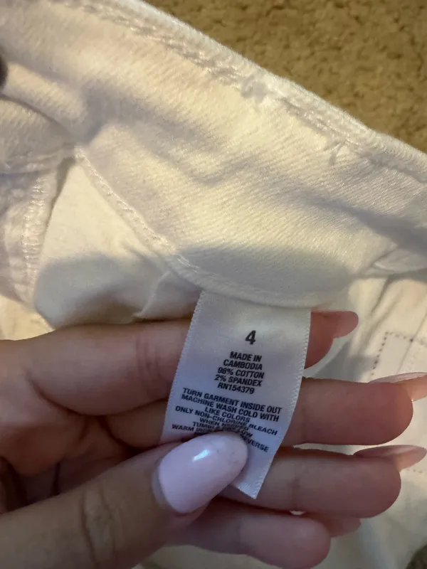 Aeropostale White Denim Shorts - Image 4