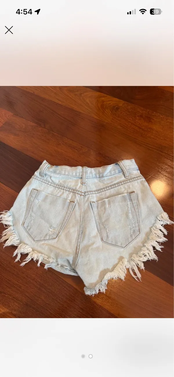 One Teaspoon Shorts - Image 2