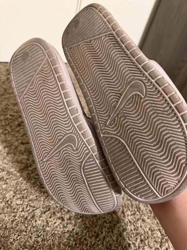 Nike slides - Image 6